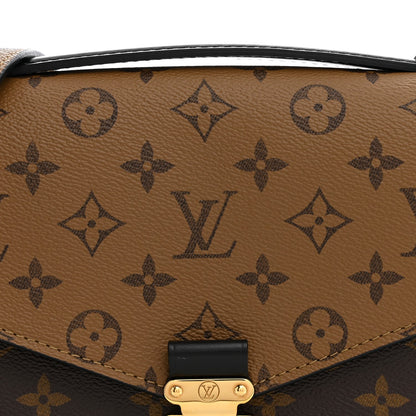 Reverse Monogram Pochette Metis
