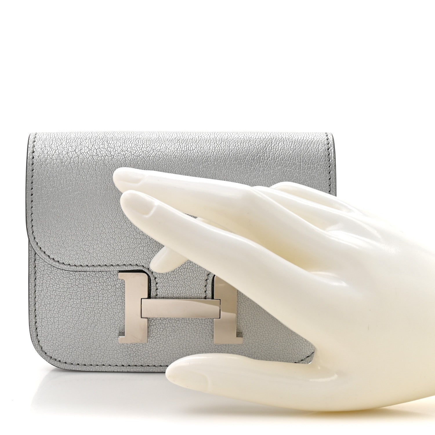 Metallic Chevre Chamkilight Constance Slim Wallet Argent