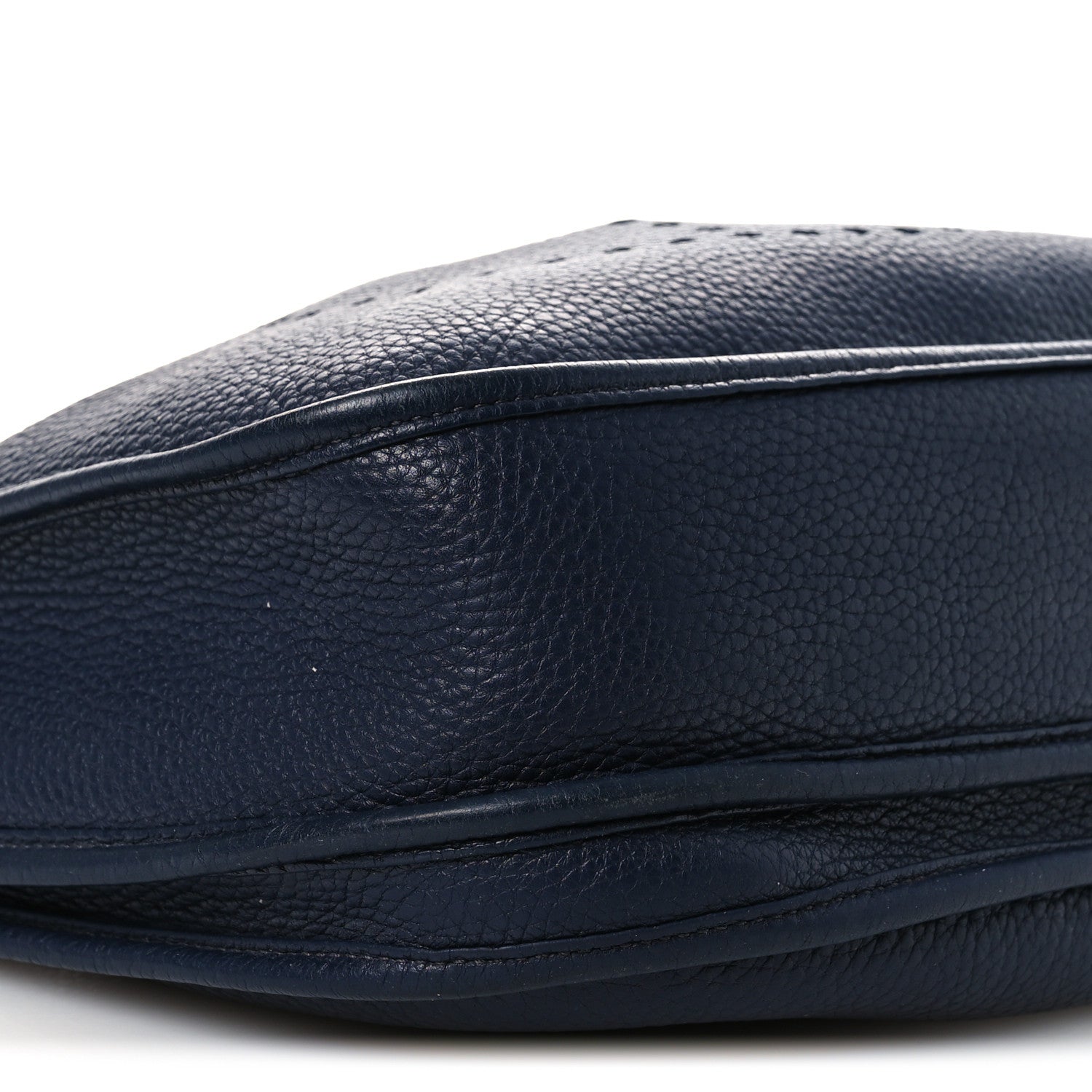 Taurillon Clemence Evelyne III PM Bleu Nuit