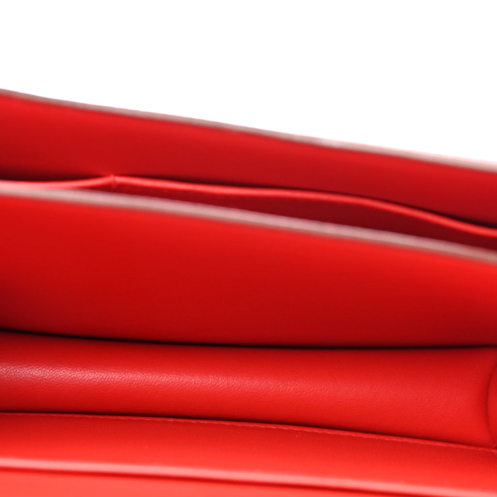 Epsom Enamel Constance 18 Rouge de Coeur Rubis