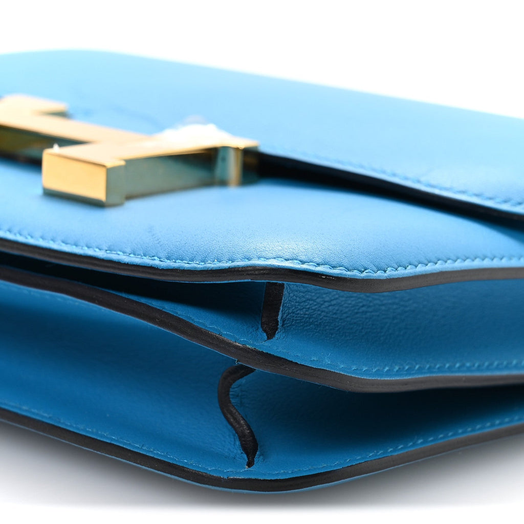 Swift Constance 18 Bleu Frida