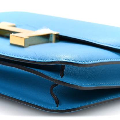 Swift Constance 18 Bleu Frida