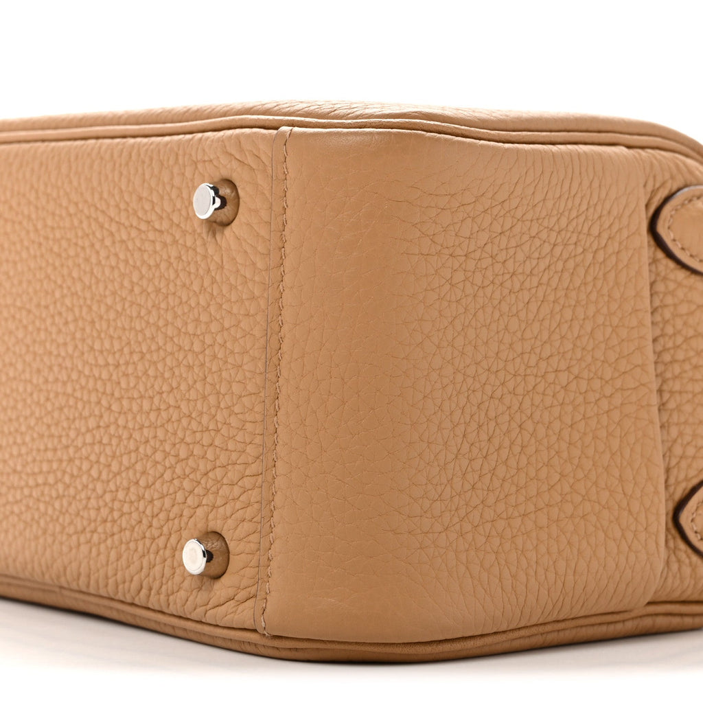 Taurillon Clemence Mini Lindy 20 Biscuit