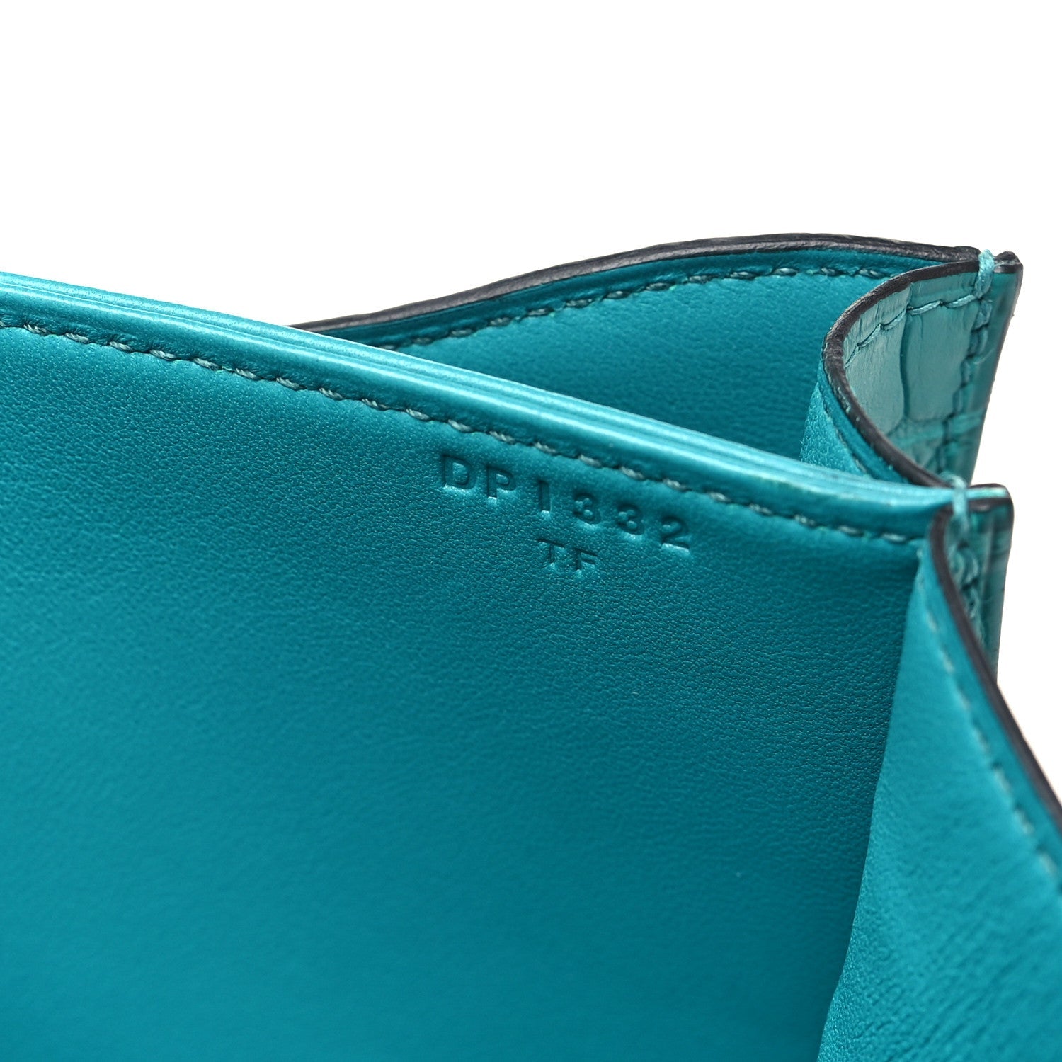 Matte Alligator Constance 18 Bleu Paon