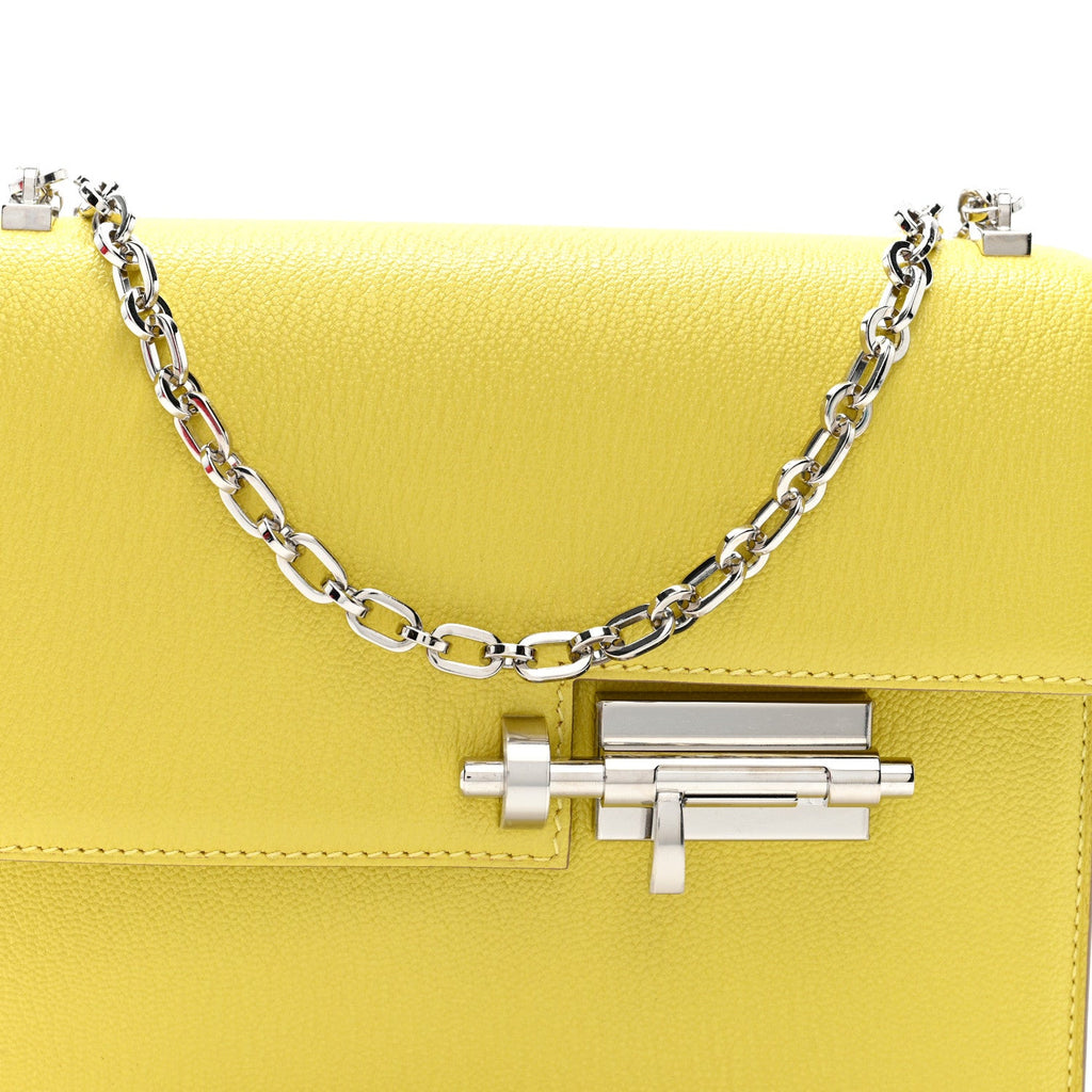 Chevre Mysore Mini Verrou Chaine Bag Lime