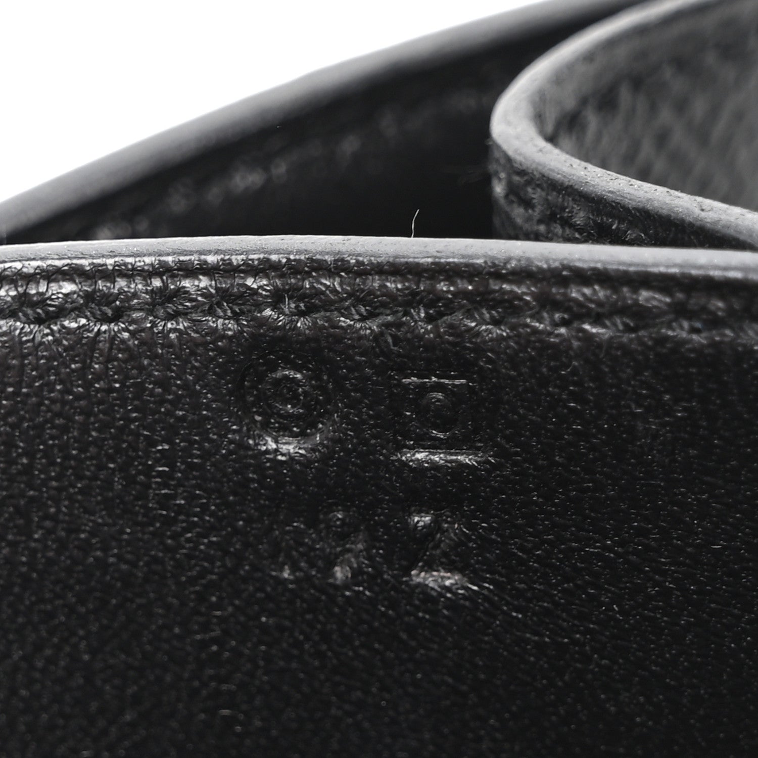 Epsom Constance 24 Black