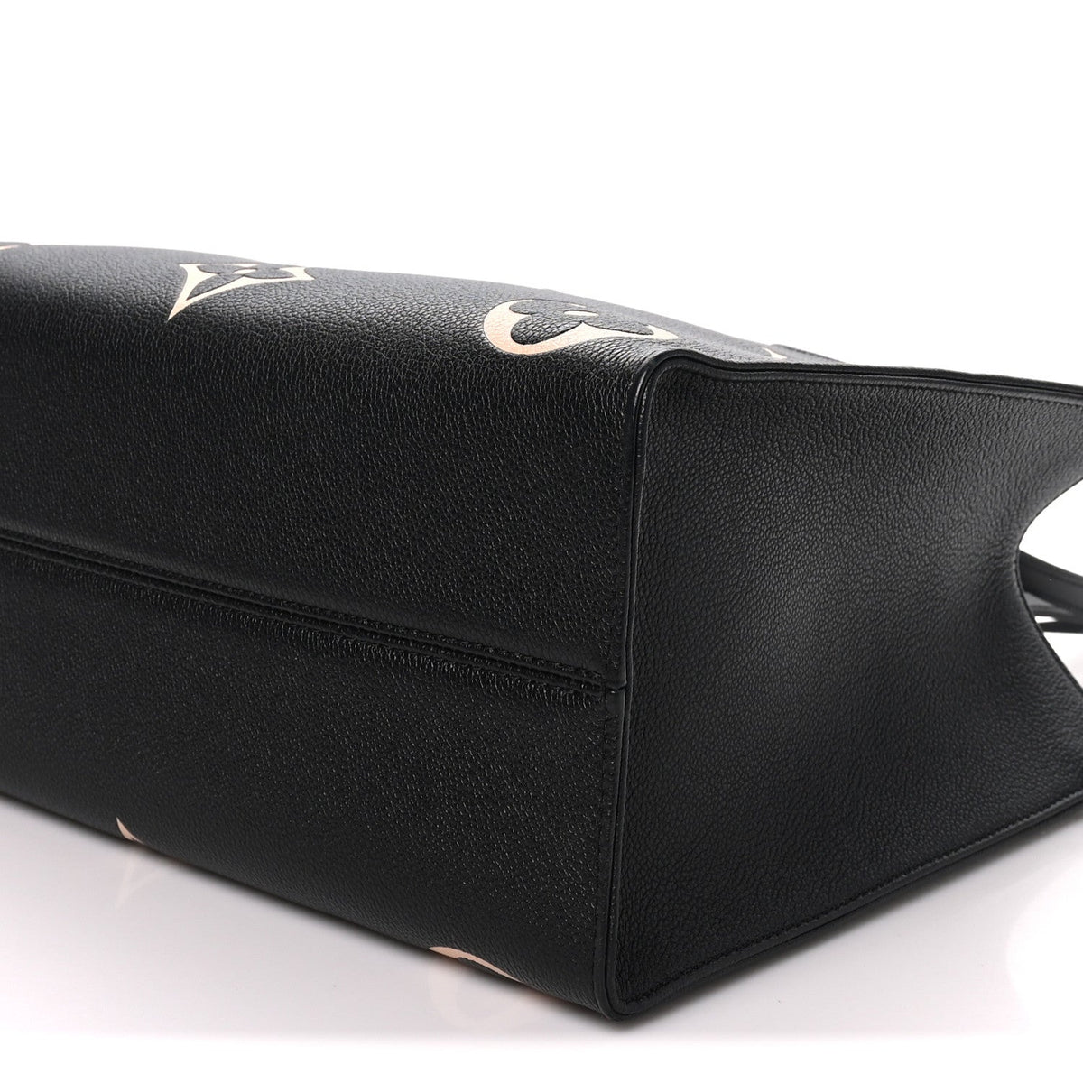 Empreinte Monogram Giant Onthego MM Black Beige