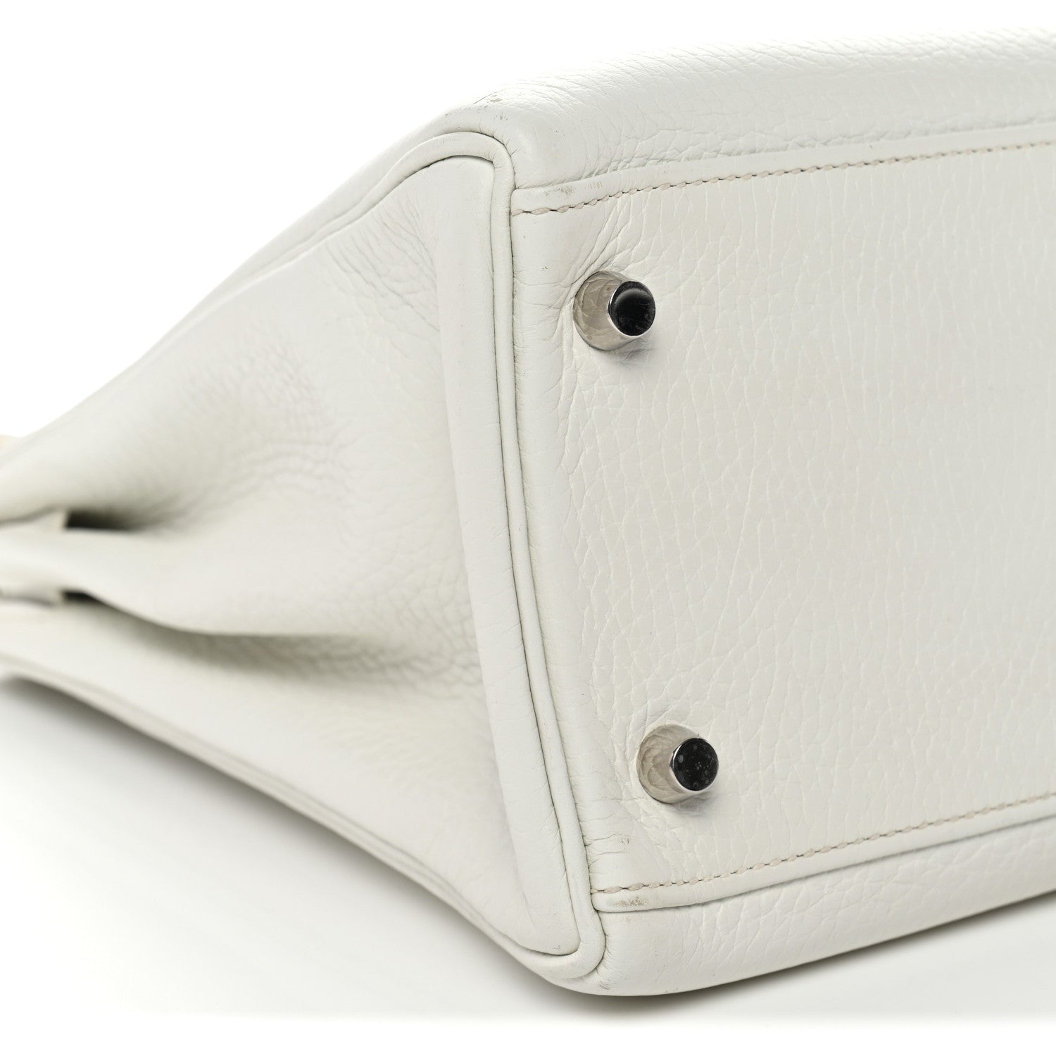Taurillon Clemence Kelly Retourne 32 White
