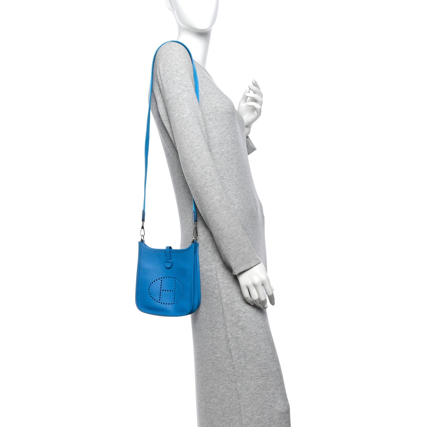 Taurillon Clemence Evelyne TPM Bleu Zanzibar