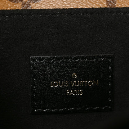 Reverse Monogram Pochette Metis
