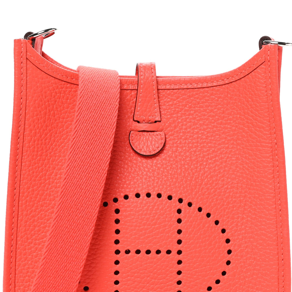 Taurillon Clemence Evelyne TPM Rouge Pivoine
