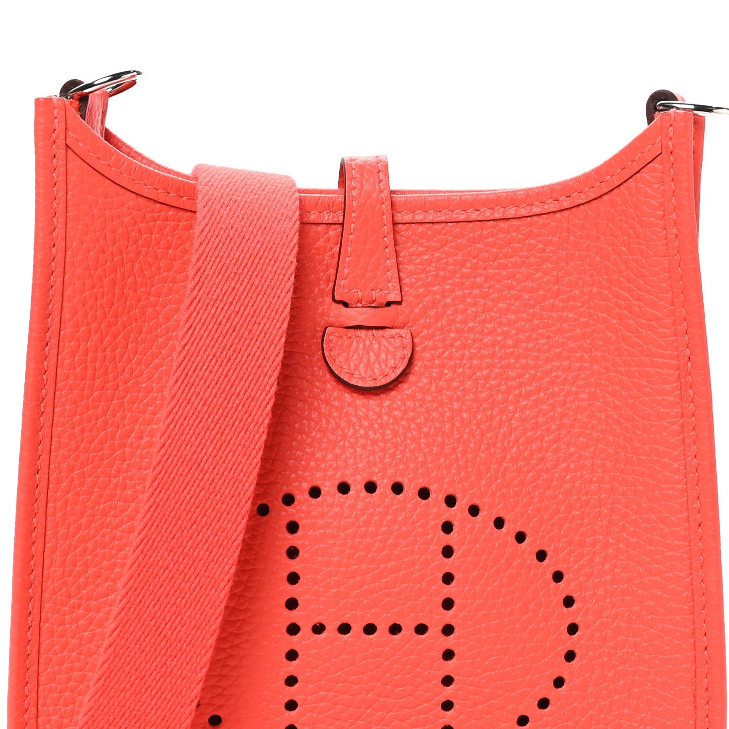 Taurillon Clemence Evelyne TPM Rouge Pivoine