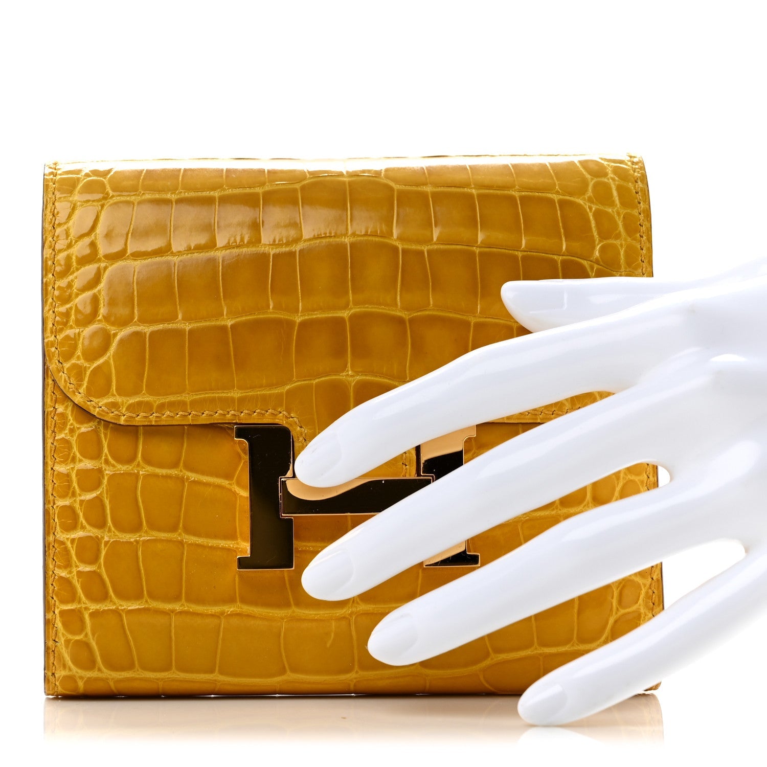 Shiny Alligator Constance Short Wallet Jaune Ambre
