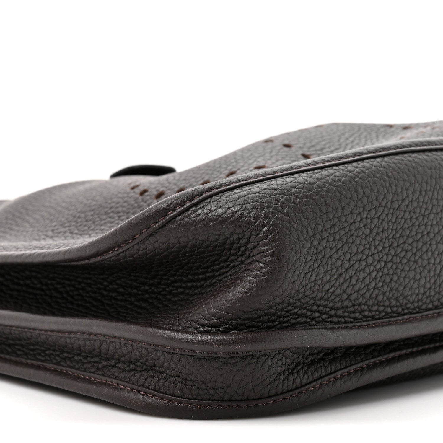 Taurillon Clemence Evelyne III PM Ebene