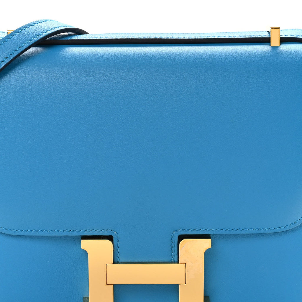 Swift Constance 18 Bleu Frida