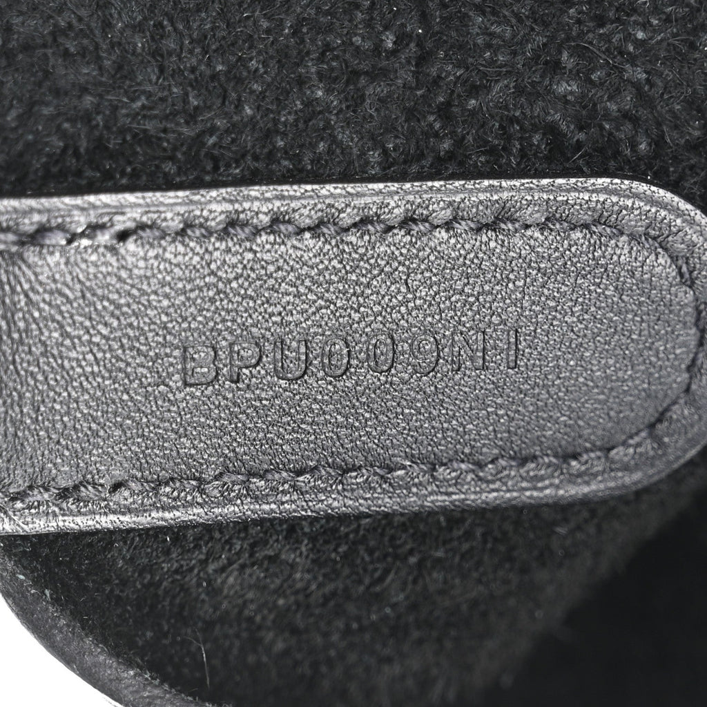 Taurillon Clemence Swift In-The-Loop 18 Bag Black