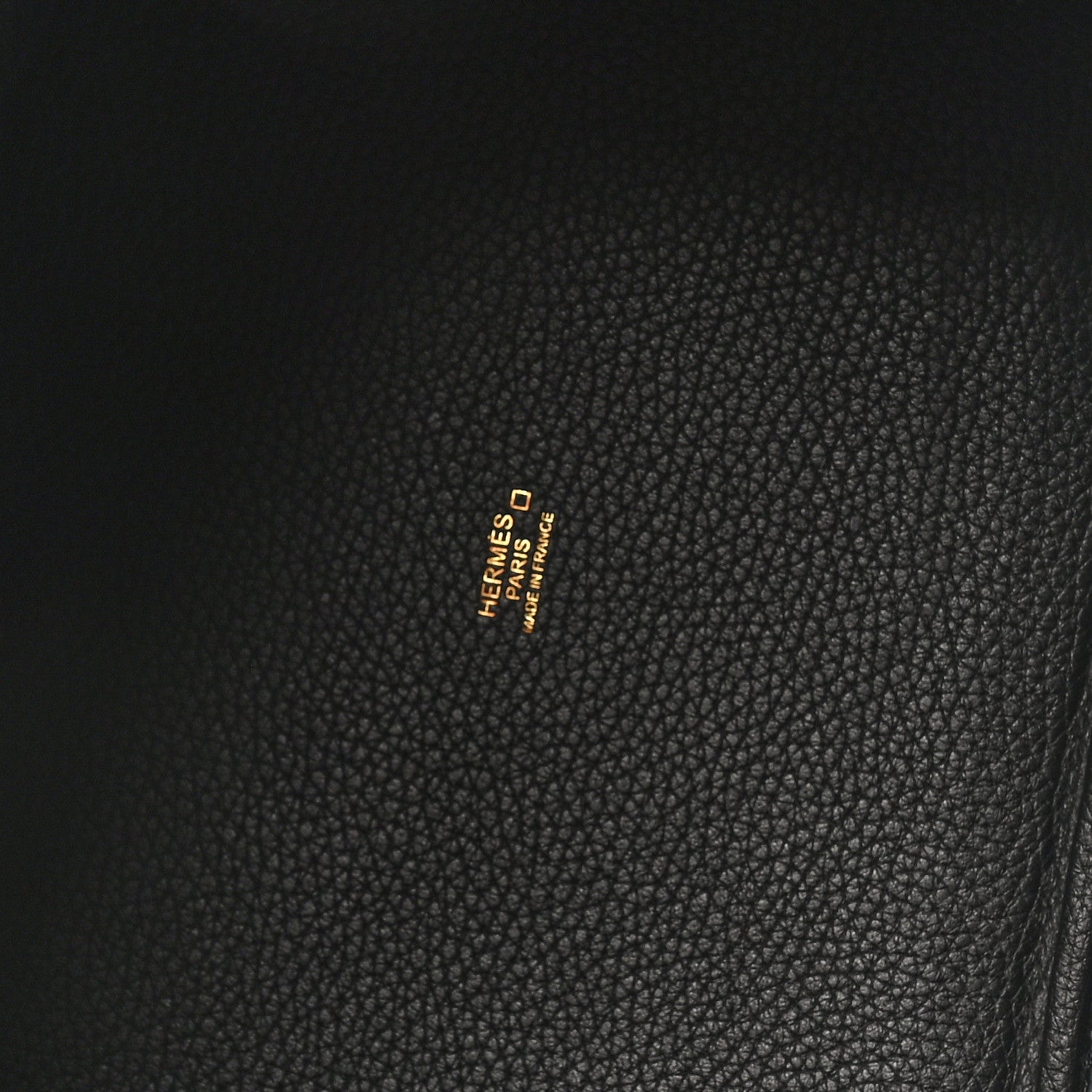 Taurillon Clemence Matte Alligator Picotin Lock Touch 22 MM Black