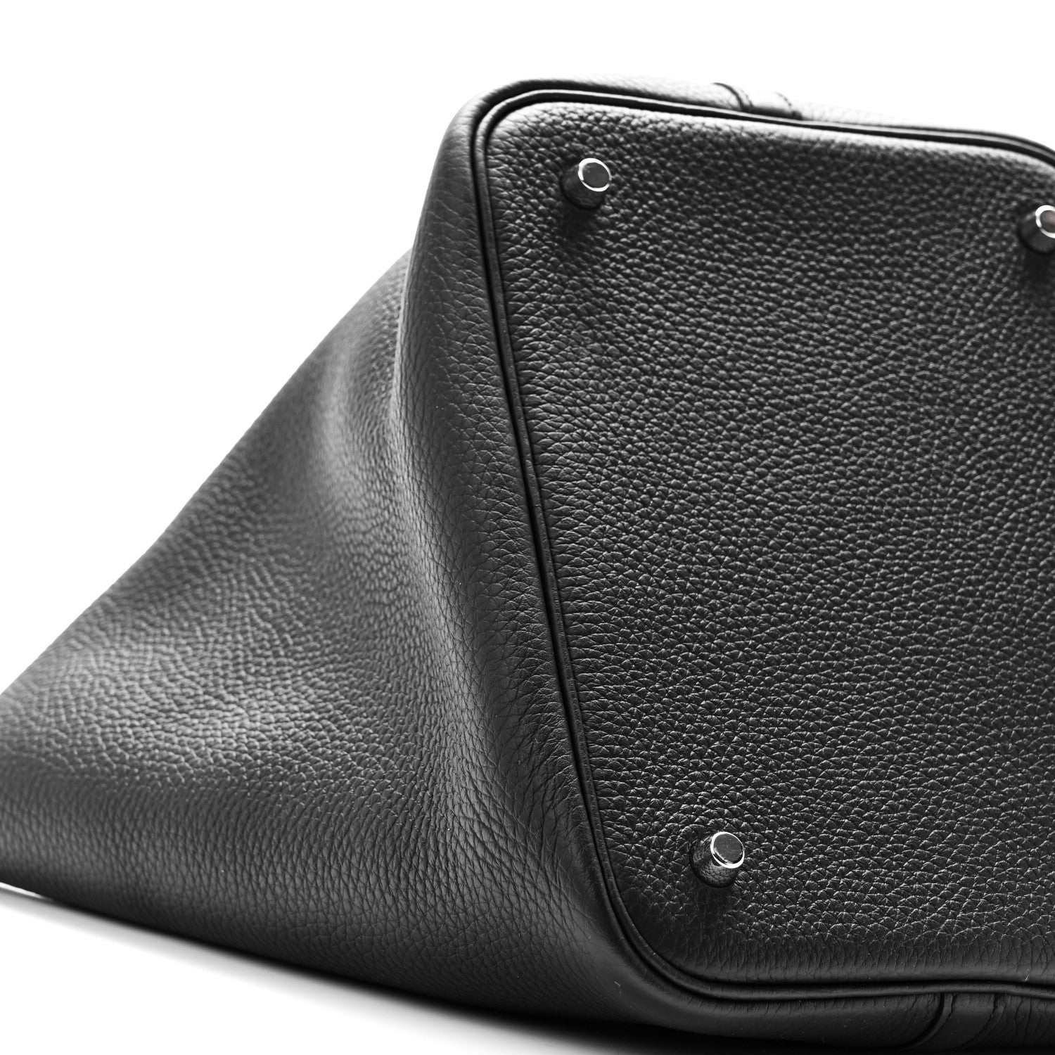 Taurillon Clemence Picotin Lock 22 MM  Black