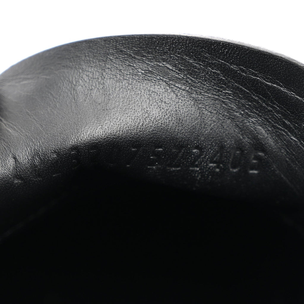 Calfskin Womens Hot Loafer 38 Black