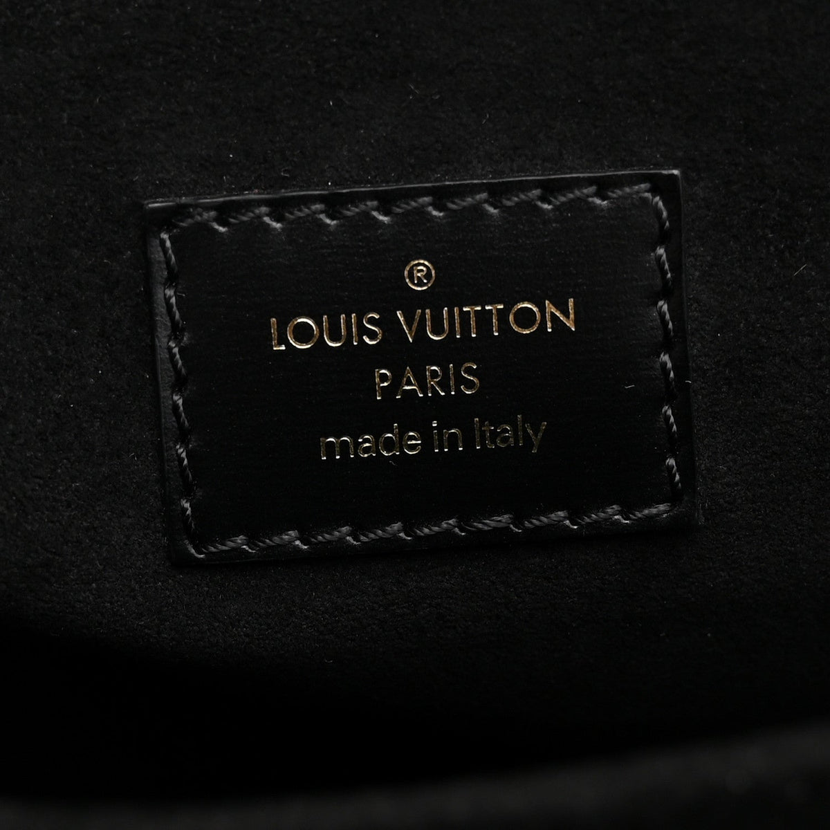 Reverse Monogram Pochette Metis
