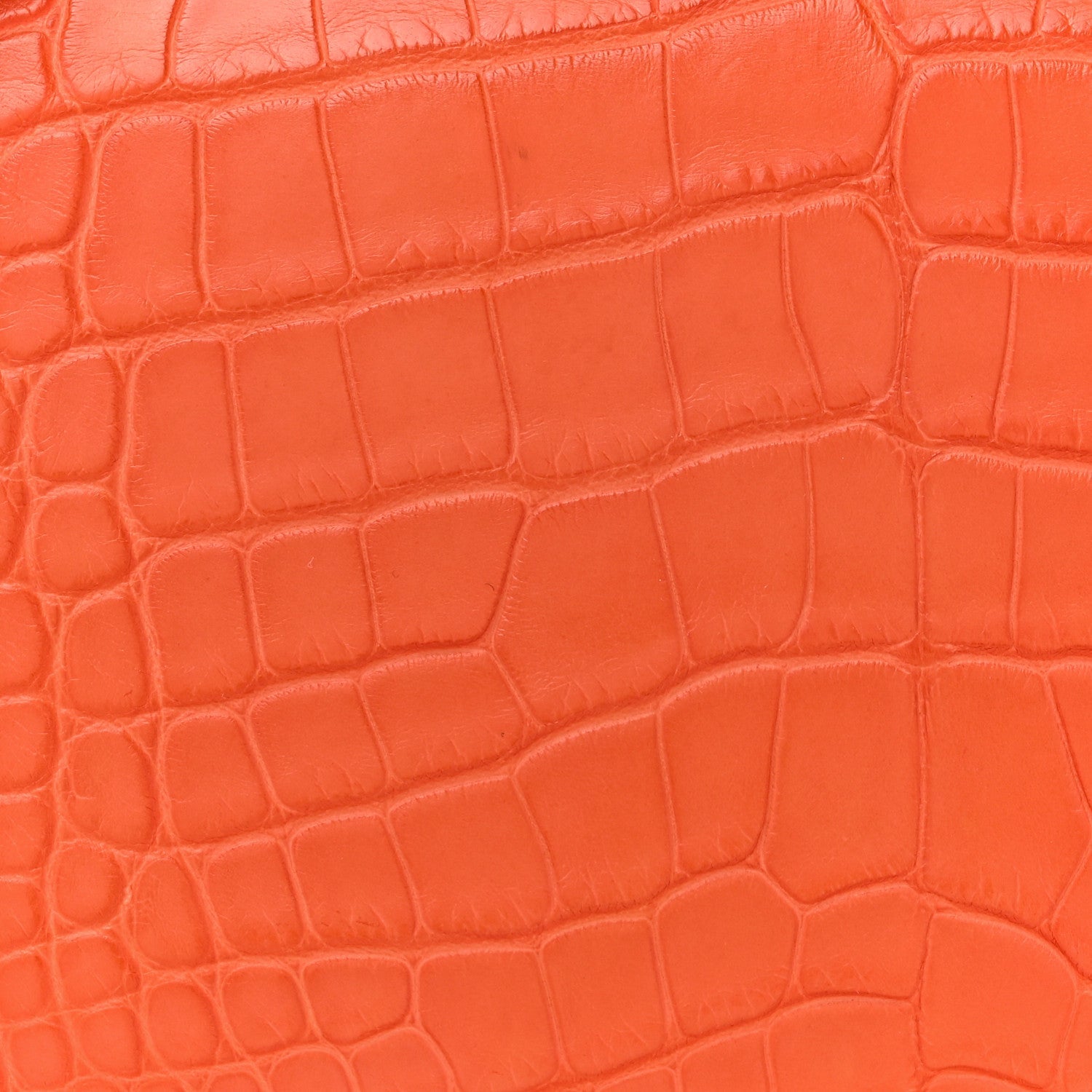 Matte Alligator Constance 18 Rouge Indien