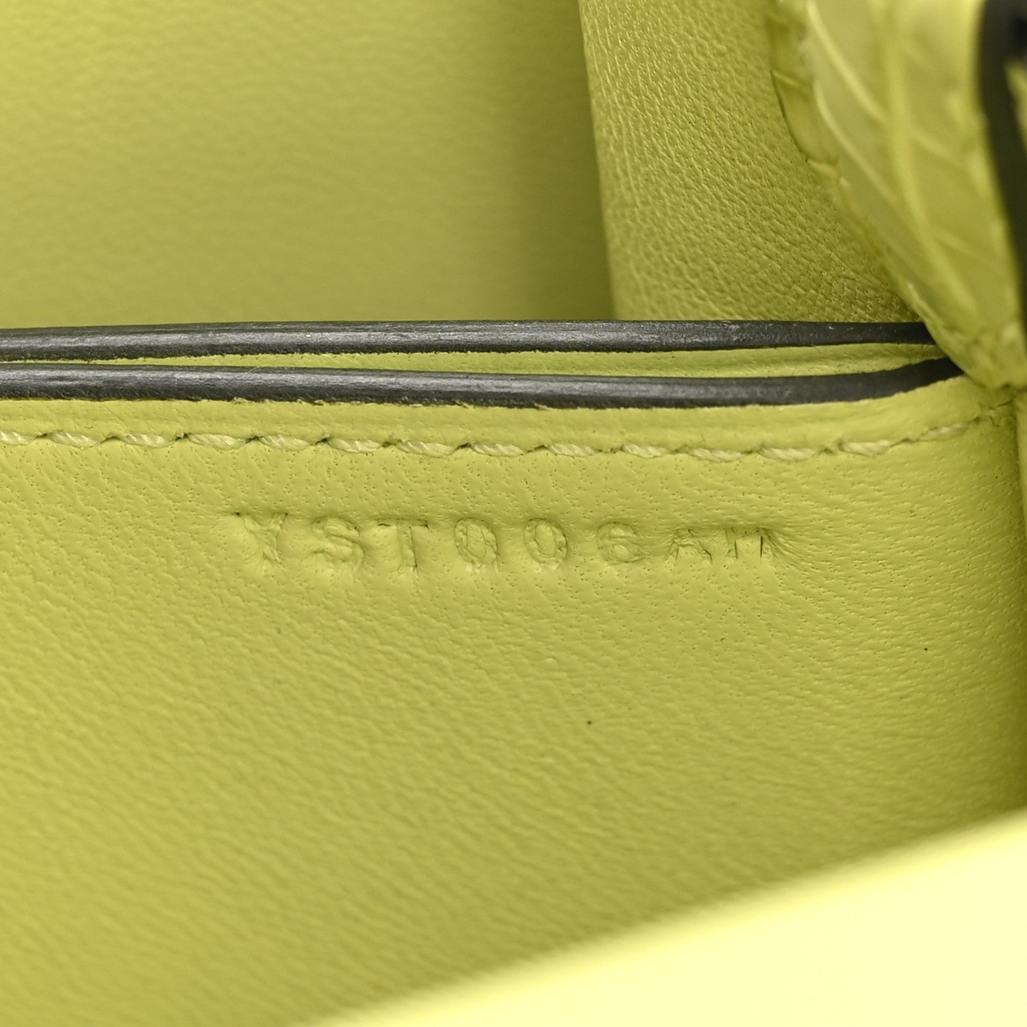Matte Alligator Mini Sac Roulis Jaune Bourgeon
