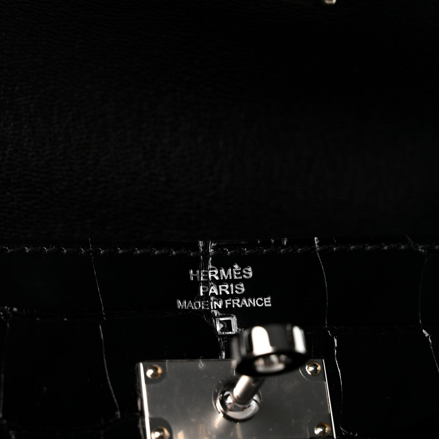 Shiny Alligator Kelly Wallet To Go Black