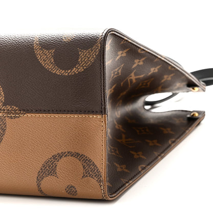 Reverse Monogram Giant Onthego MM