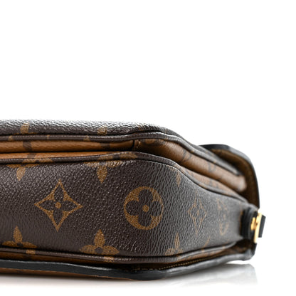 Reverse Monogram Pochette Metis
