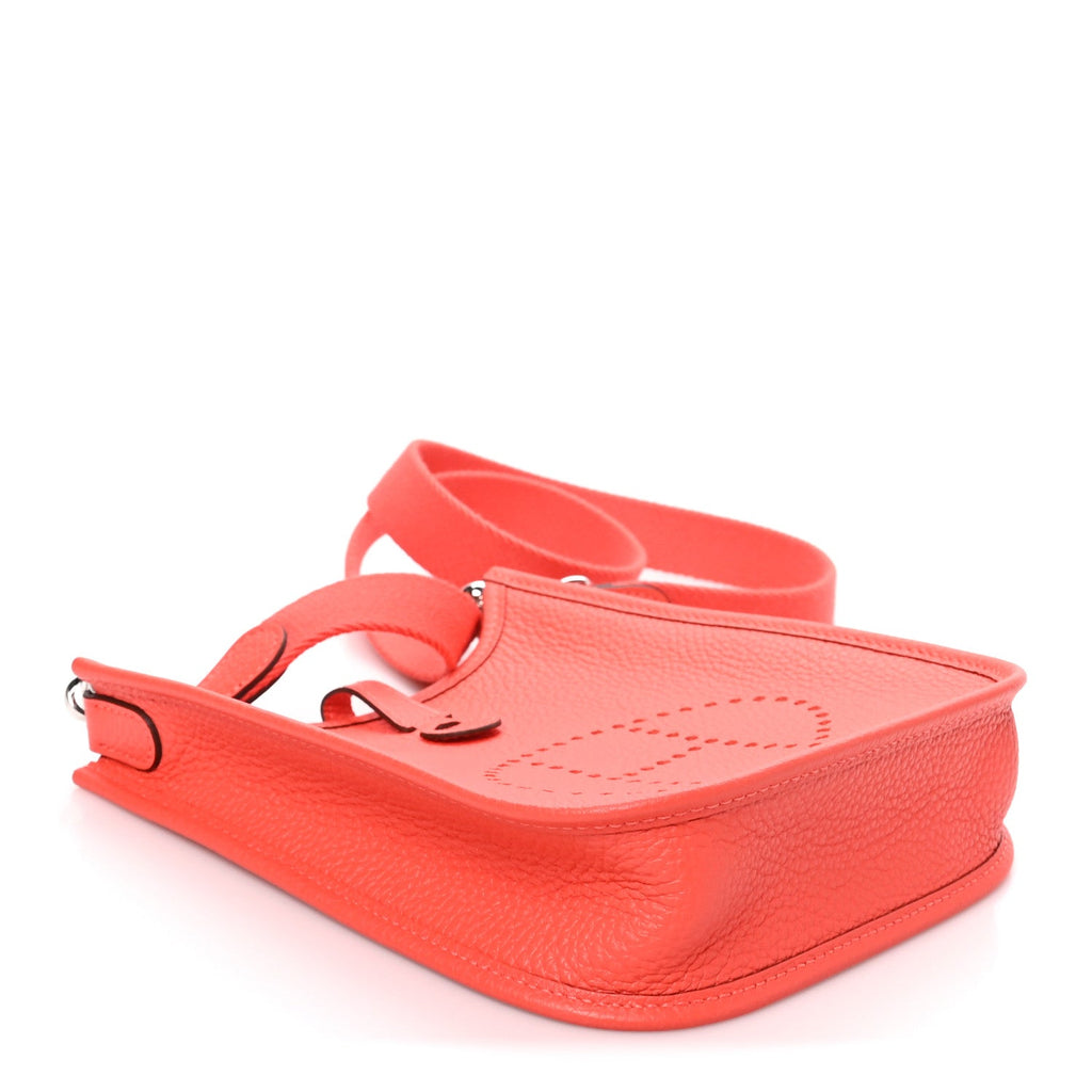 Taurillon Clemence Evelyne TPM Rouge Pivoine