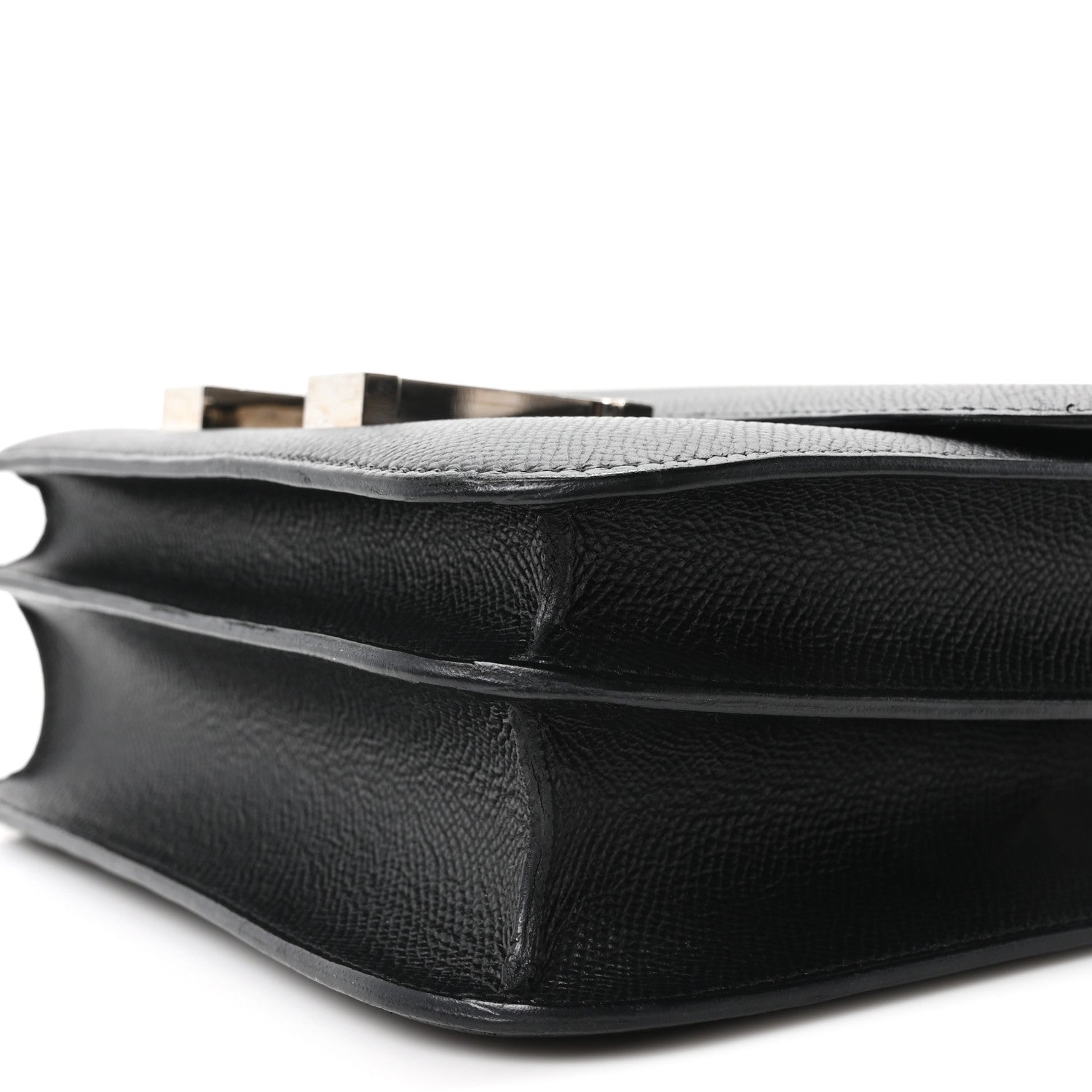 Epsom Constance 24 Black