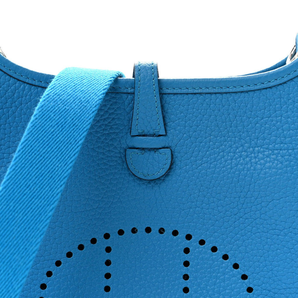 Taurillon Clemence Evelyne TPM Bleu Zanzibar