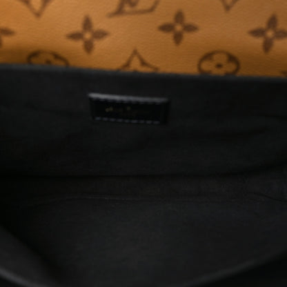 Reverse Monogram Pochette Metis