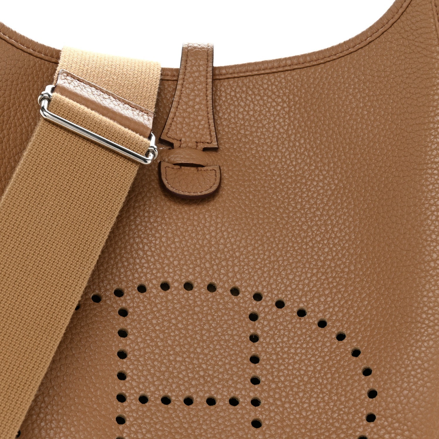 Taurillon Clemence Evelyne III PM Biscuit