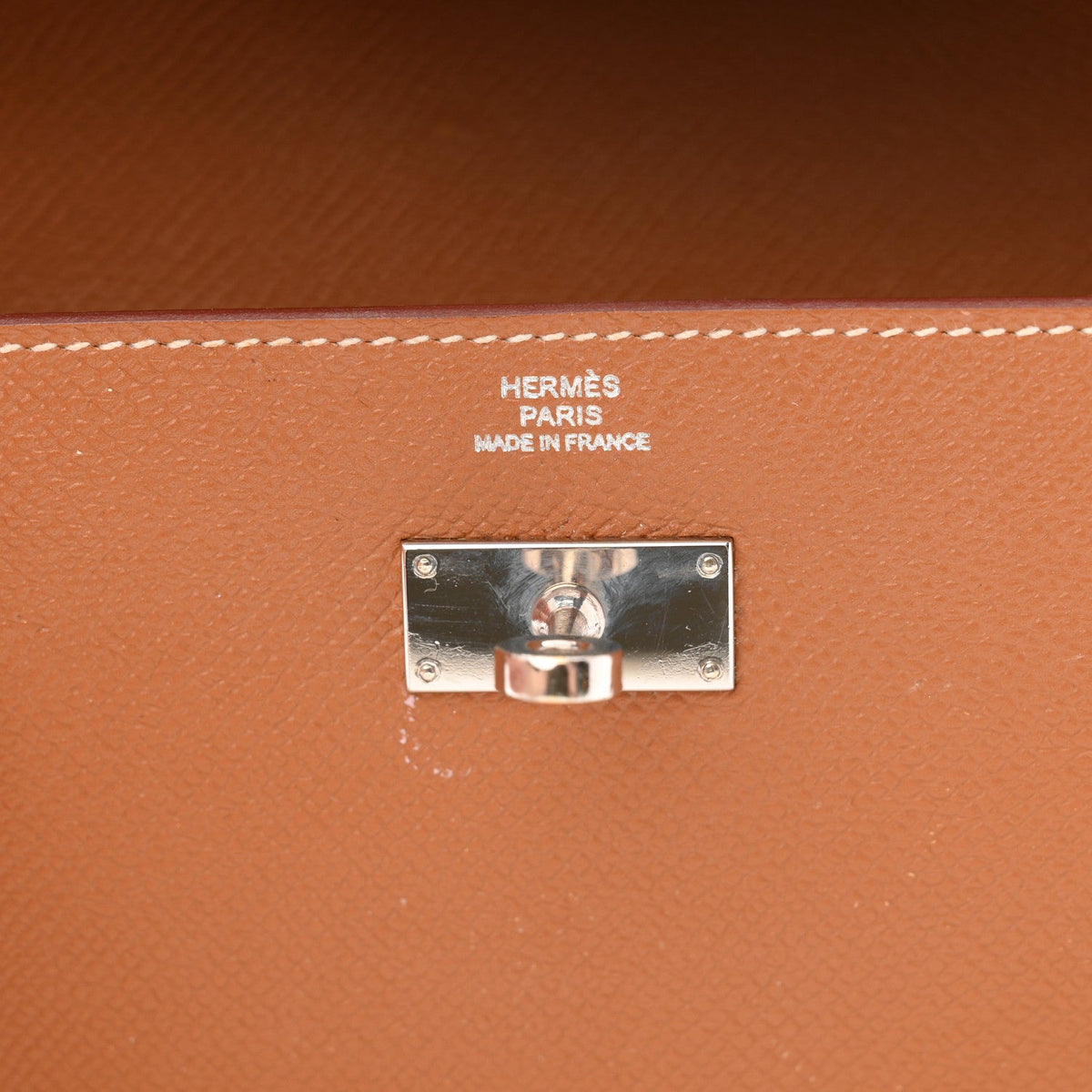 Epsom Kelly Longue Wallet Gold