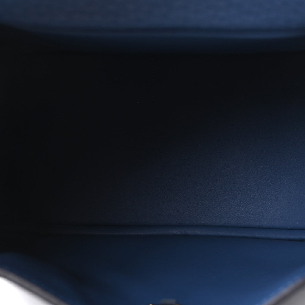 Taurillon Clemence Mini Lindy 20 Bleu Tie