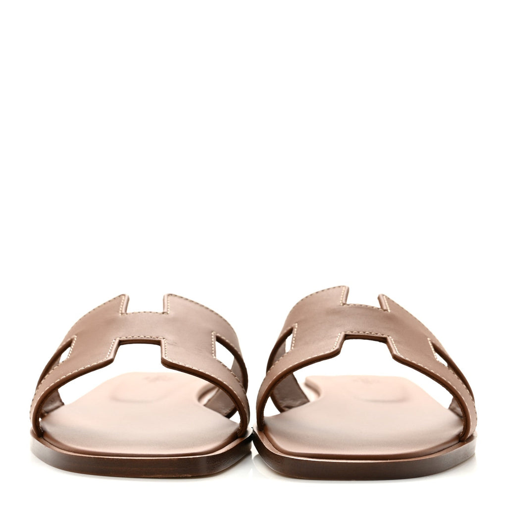 Box Calfskin Oran Sandals 37.5 Gold
