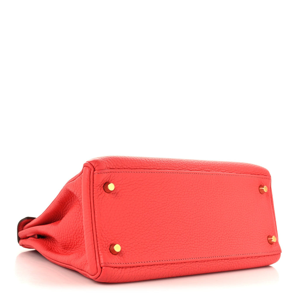 Togo Kelly Retourne 28 Rouge Pivoine