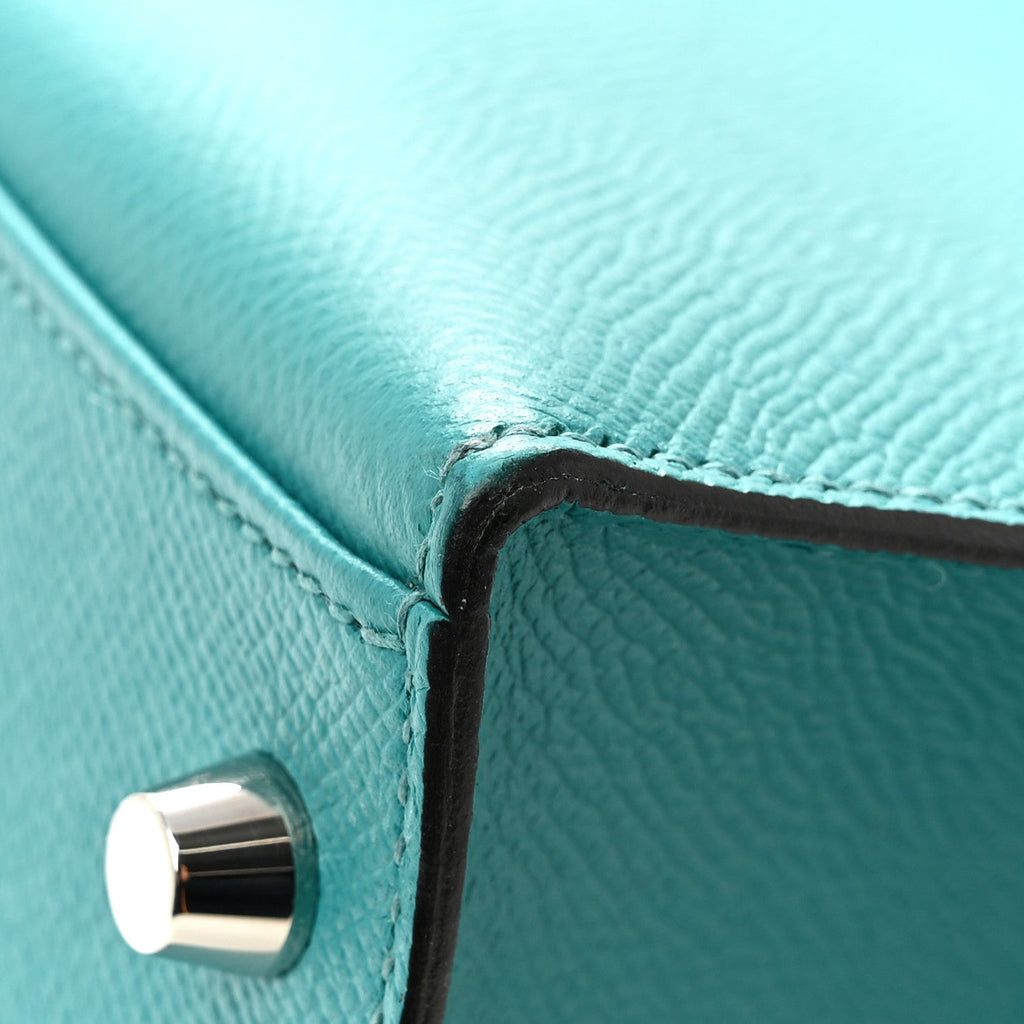 Epsom Kelly Sellier 32 Bleu Paon
