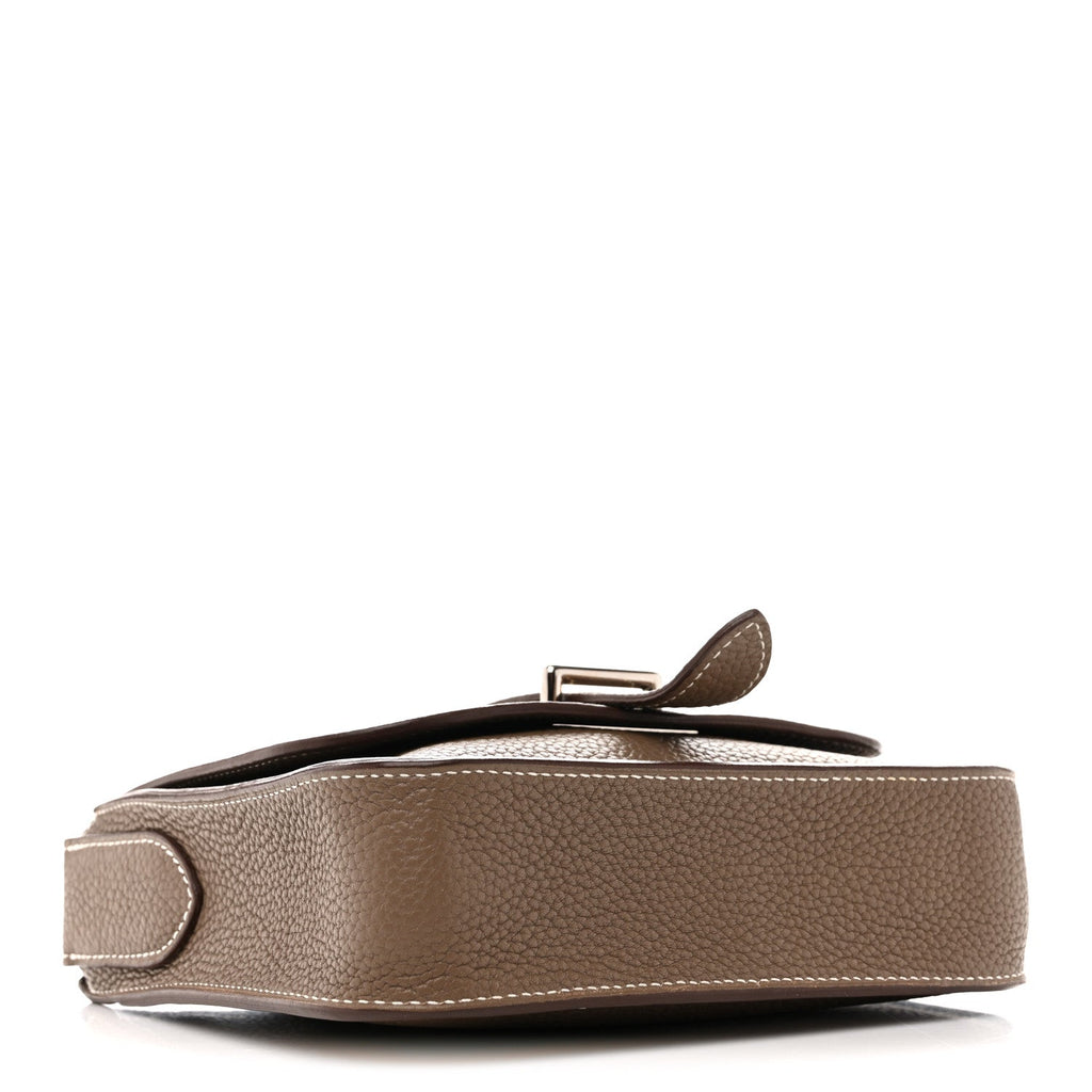 Taurillon Clemence Steve Pochette Etoupe