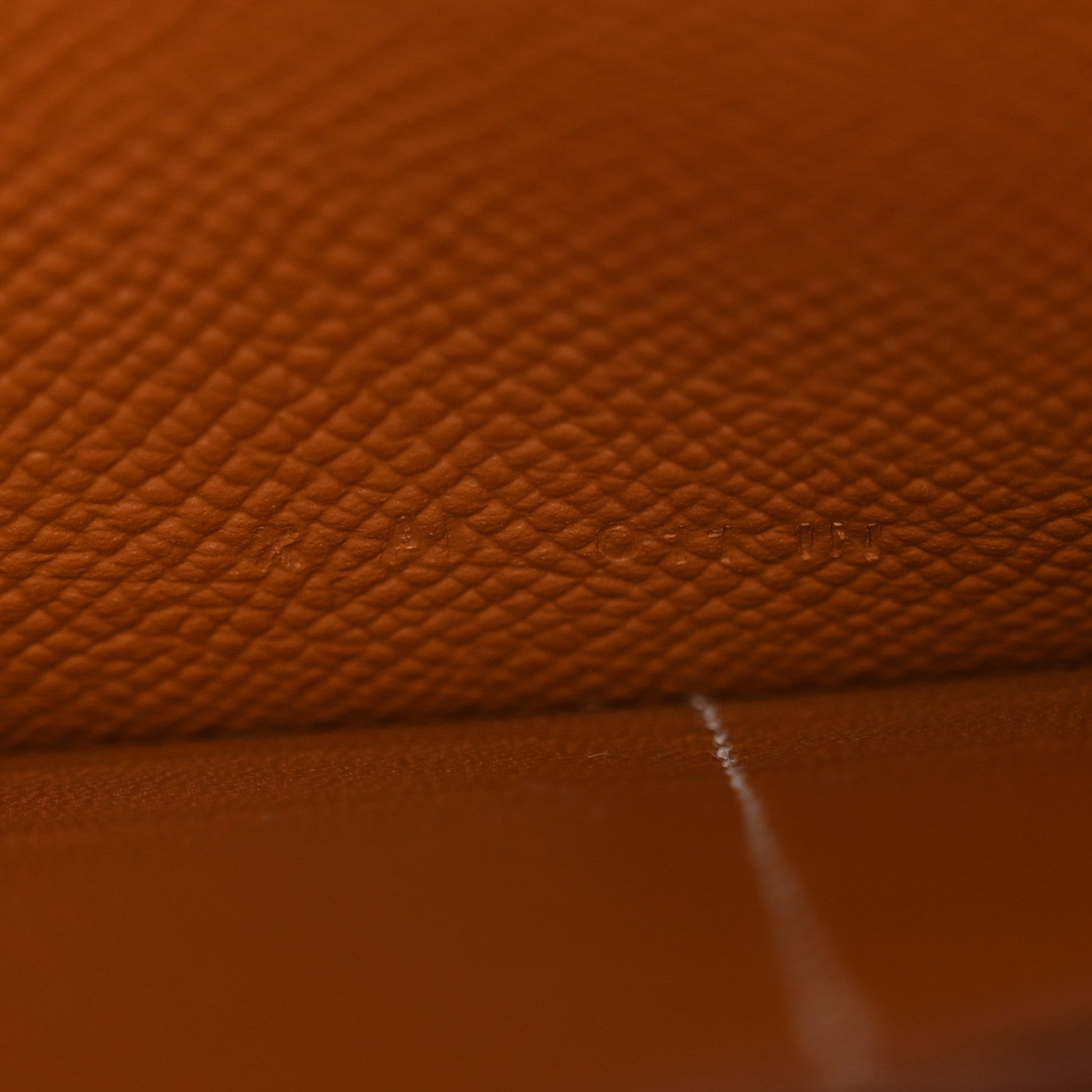 Epsom Kelly Longue Wallet Gold