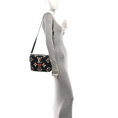 Empreinte Monogram Giant Crafty Pochette Metis Black Creme