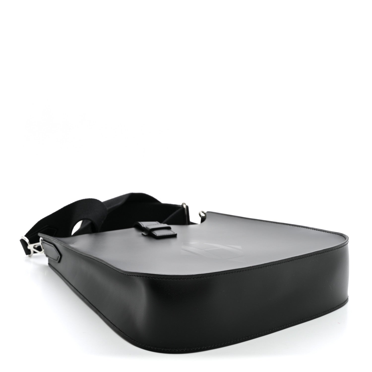 Vache Hunter Evelyne Sellier 29 PM Black