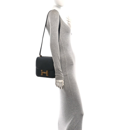 Epsom Constance 24 Black