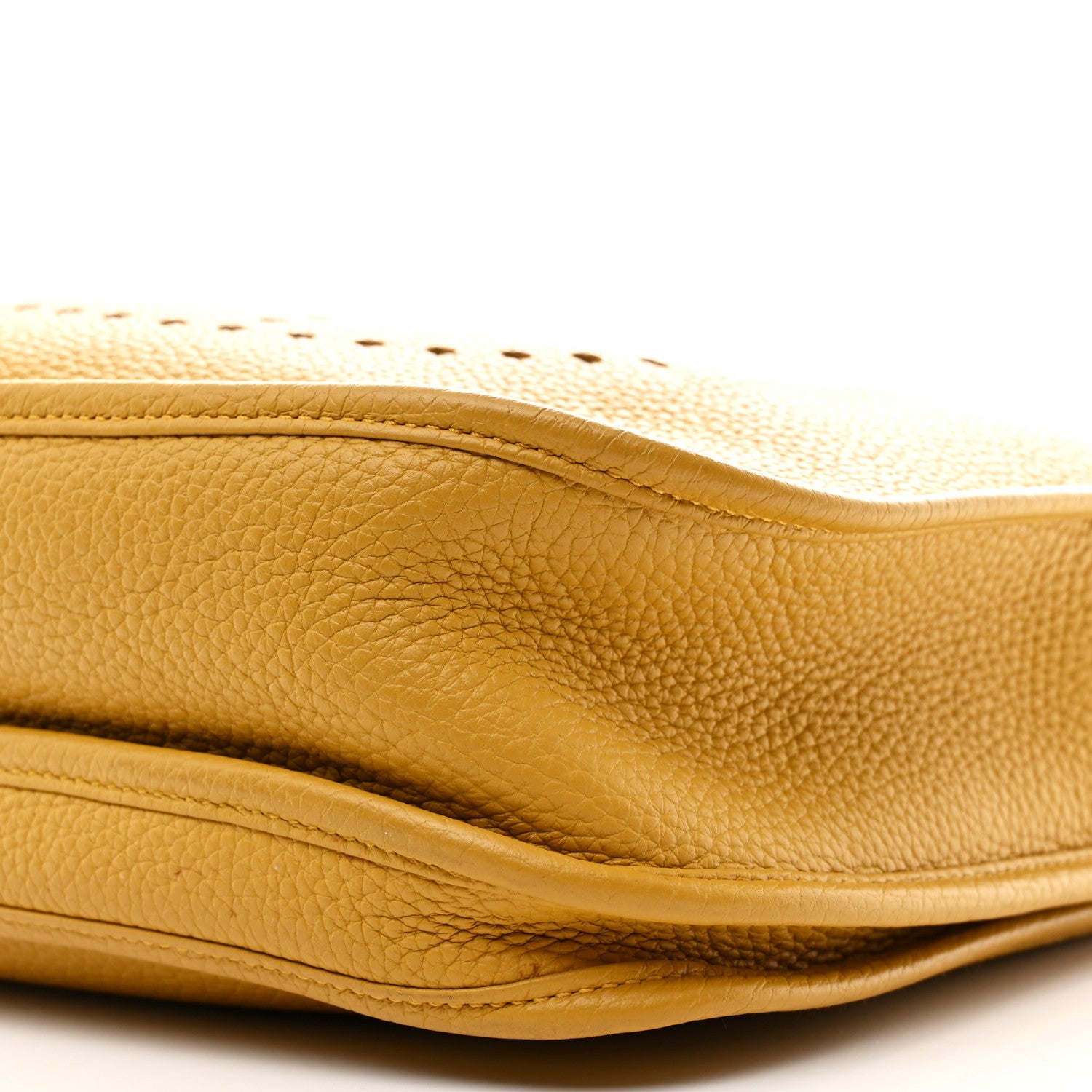 Taurillon Clemence Evelyne III PM Jaune Ambre