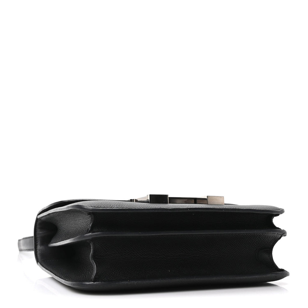 Epsom Constance 24 Black