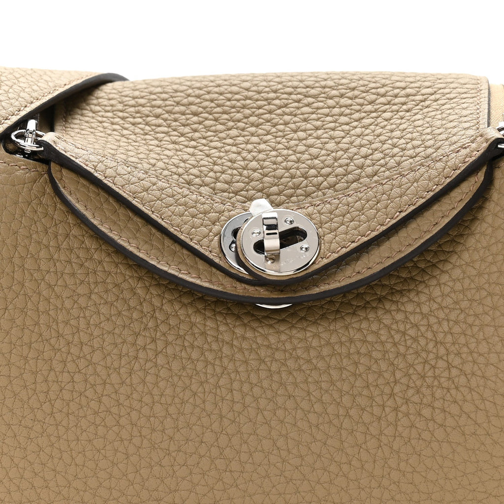 Taurillon Clemence Mini Lindy 20 Beige Marfa