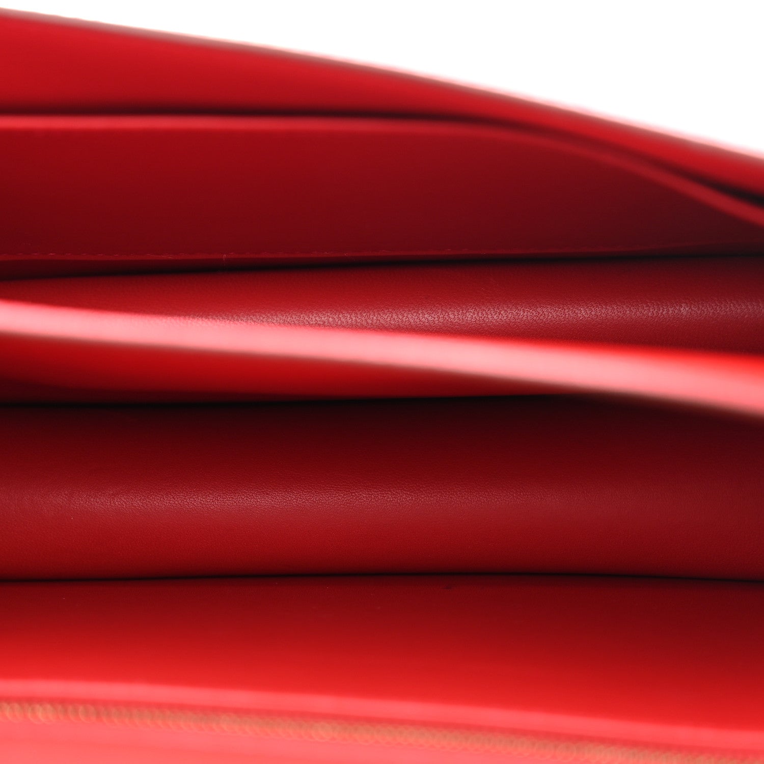 Epsom Constance 24 Rouge Casaque