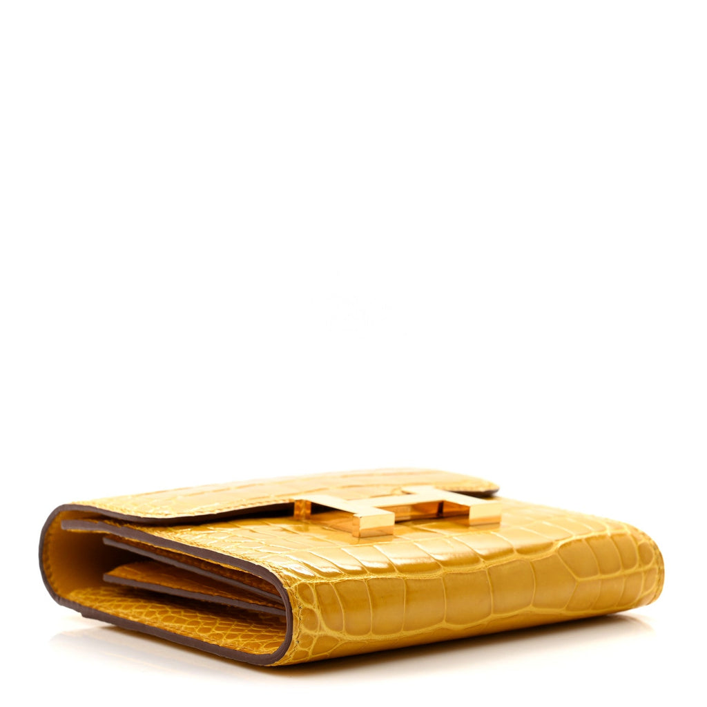 Shiny Alligator Constance Short Wallet Jaune Ambre