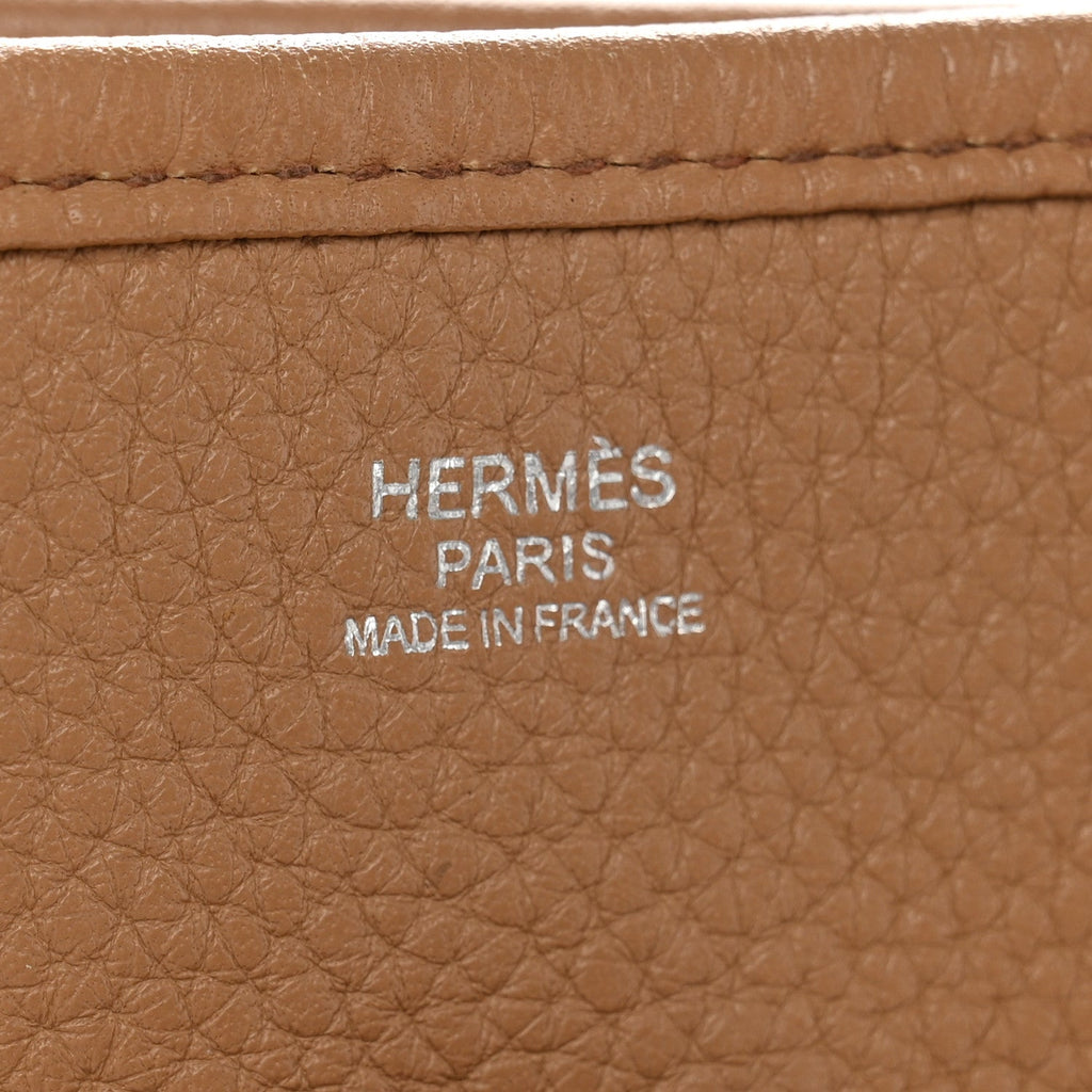 Taurillon Clemence Evelyne III PM Biscuit